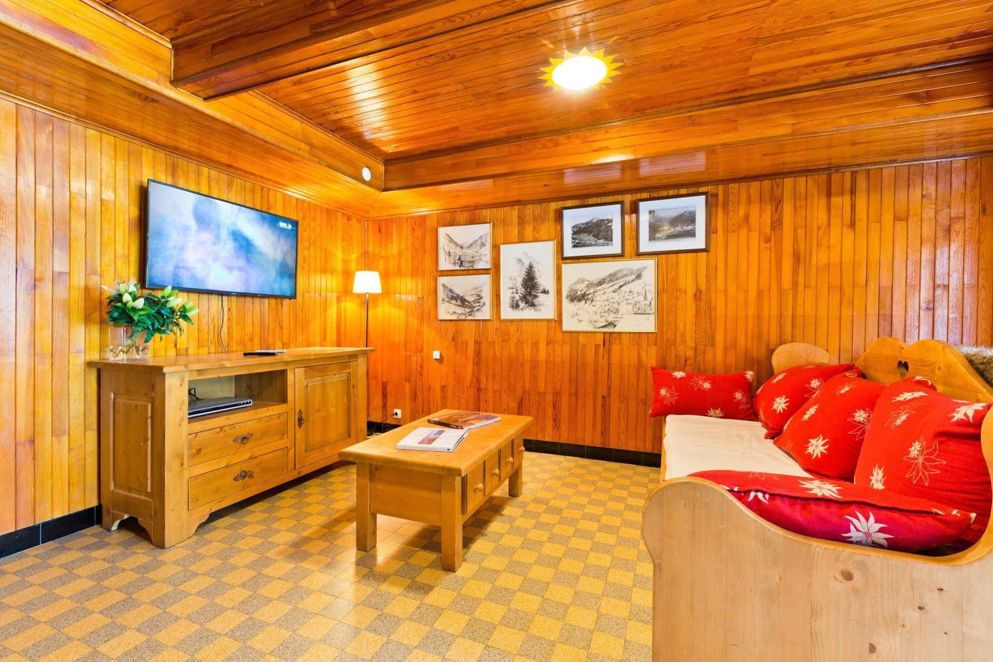 Le Roitelet Hotel ชาแตล ภายนอก รูปภาพ